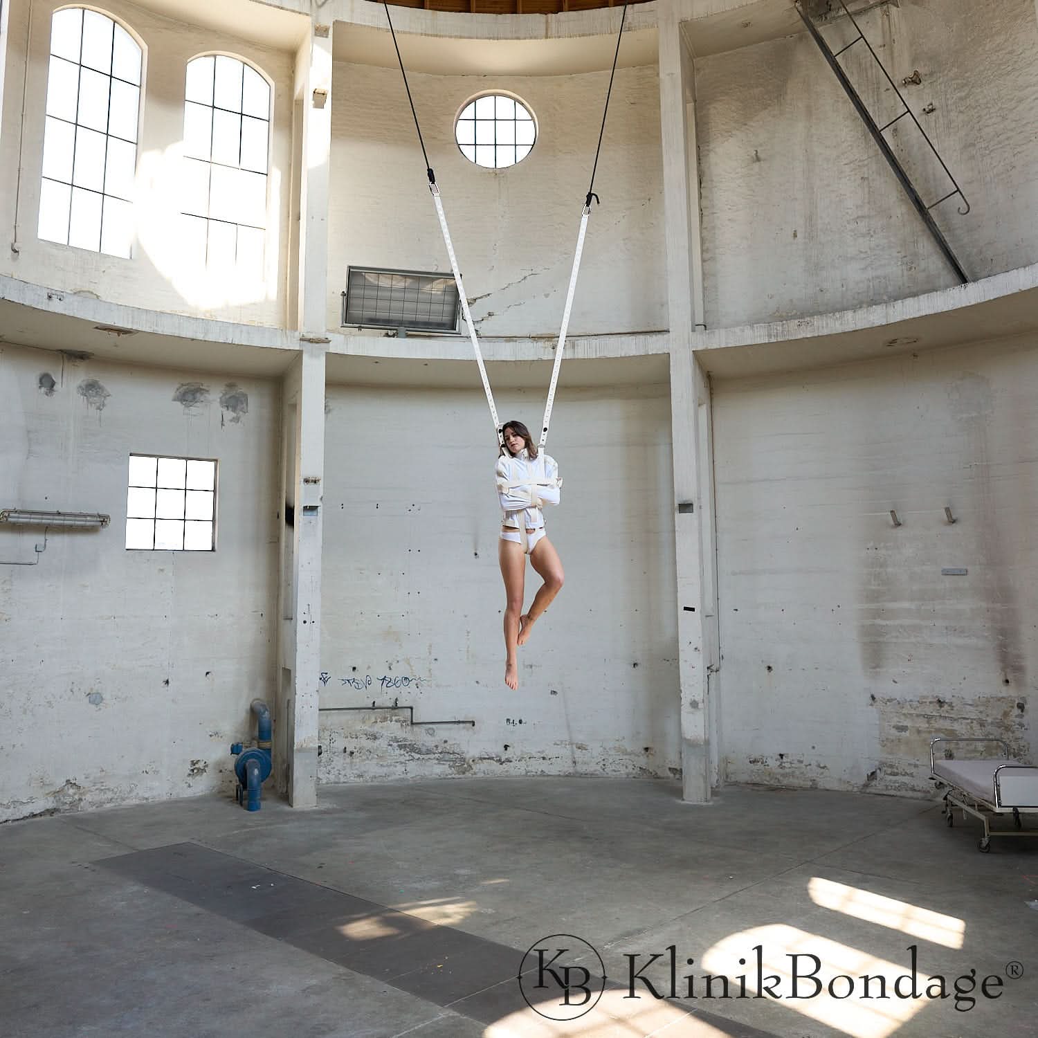 White Straitjacket Bondage Set