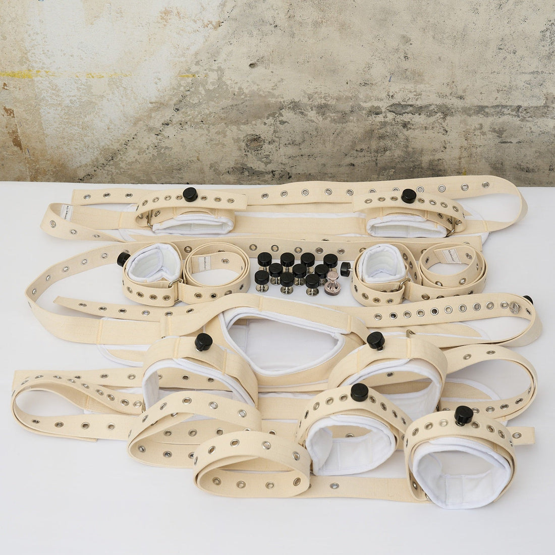 Bed Bondage Full Body Set L White