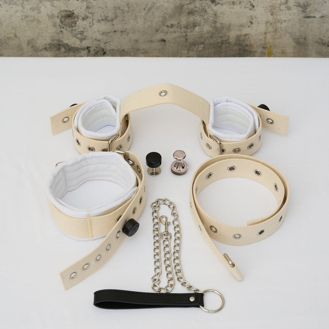 Bondage Harness Set White